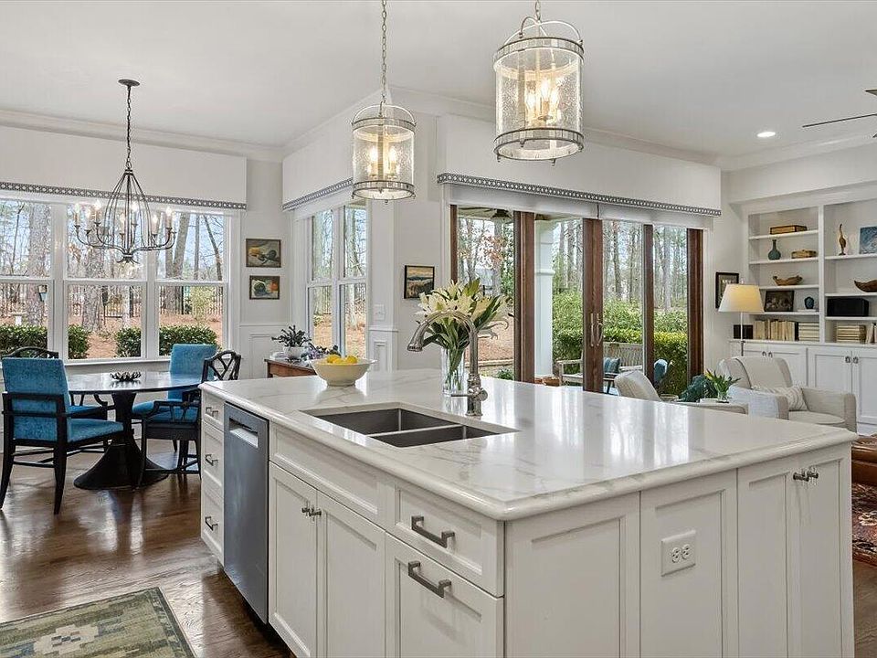 1st image of 8304 Leyburn Ct