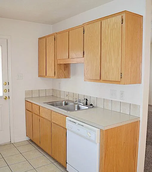 3706 Littleleaf Dr #B — Photo 8