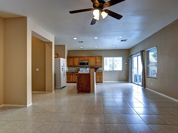 5th image of 5438 Royal Yacht Way