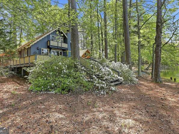 80 Saint Moritz Dr, Pine Mountain, GA 31822