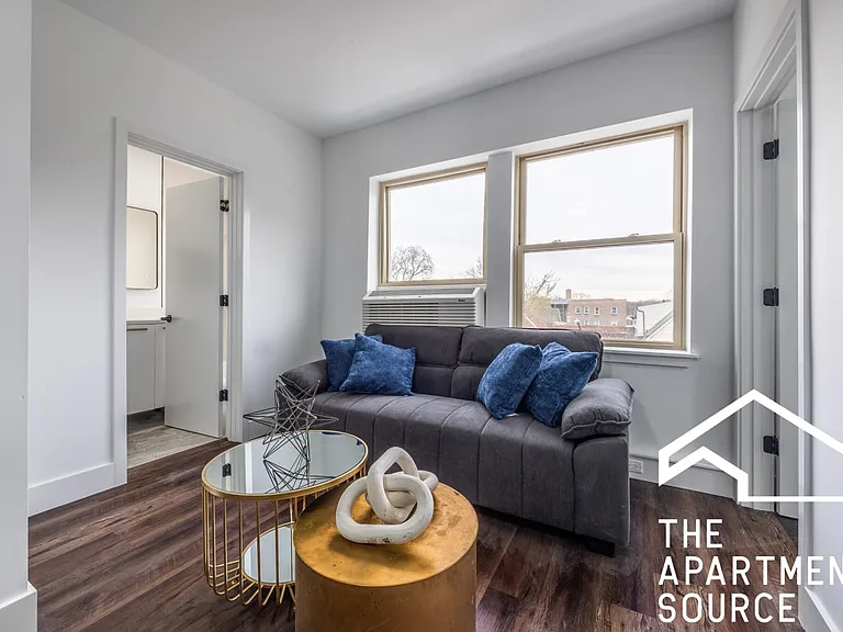 1556 W Hollywood Ave #3 — Photo 19