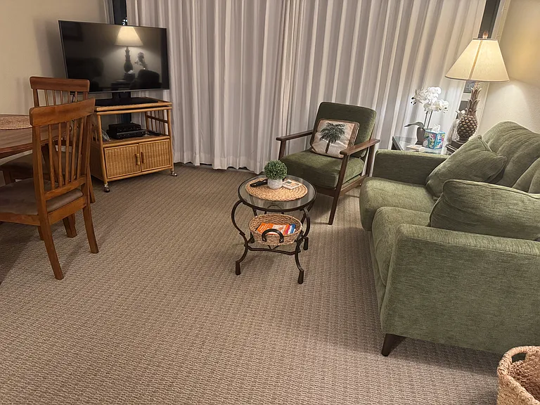 2211 Ala Wai Blvd #1408 — Photo 2