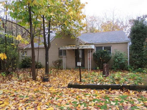 5860 Saltsburg Rd, Verona, PA 15147