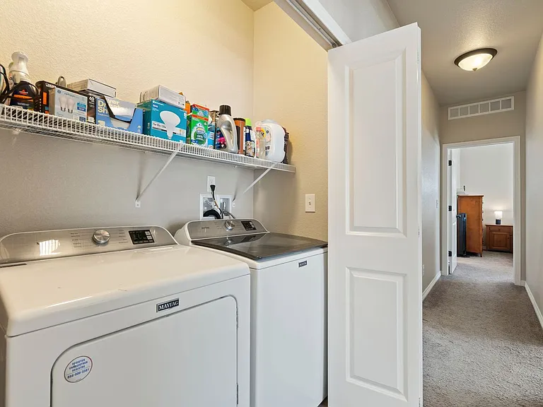2938 Joseph Dr — Photo 16
