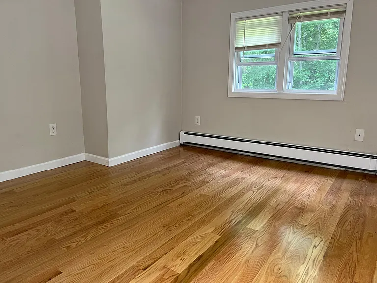 51 Intervale Ave #2 — Photo 6