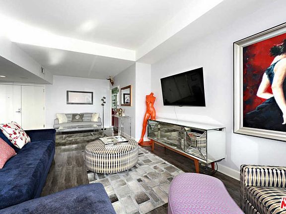 5th image of 7250 Franklin Ave Unit 1404