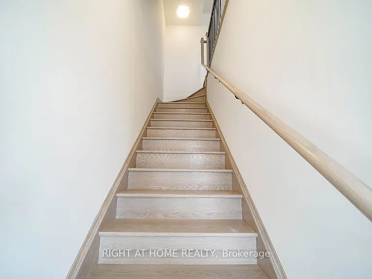 11 Lytham Green Cir #11 — Photo 23