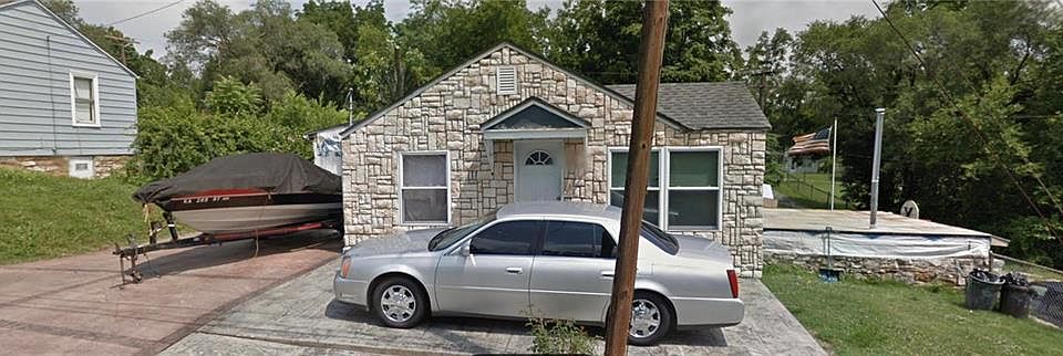 1st image of 4900 Blue Ln