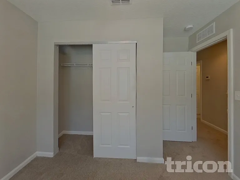 498 Auburn Oaks Rd E — Photo 8
