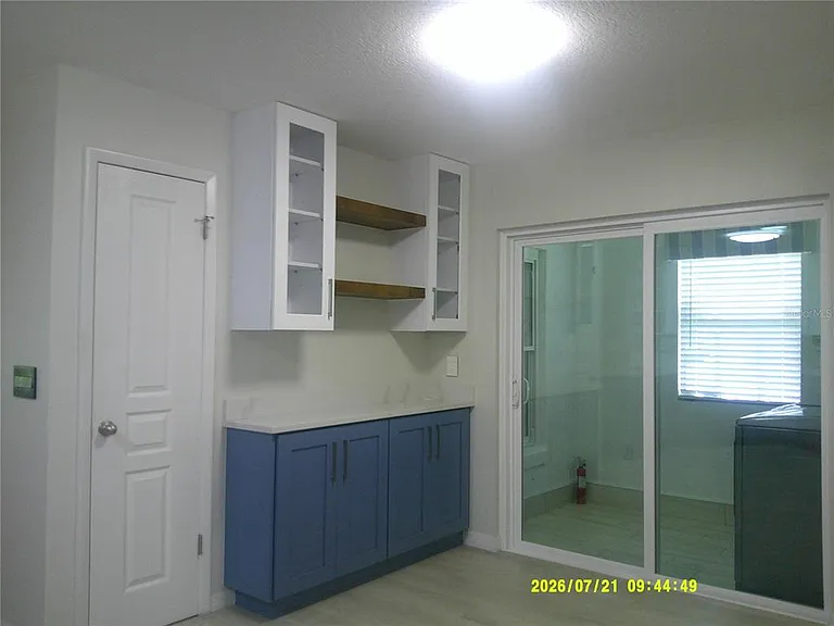 86 Veracruz Ave — Photo 15