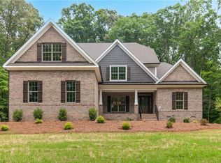 814 Montrachet Ct, Lewisville, NC 27023