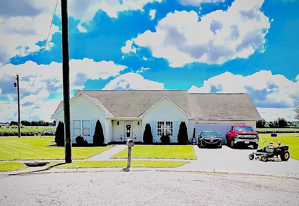 1st image of 1209 Cherokee Cir