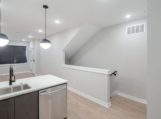 1717 N 25th St #1, Philadelphia, PA 19121
