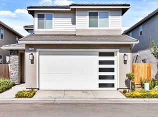 3759 Highpark Way, Clovis, CA 93619