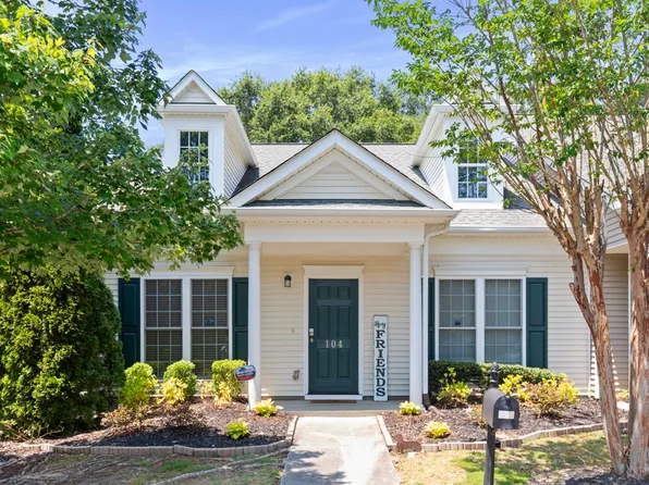 104 Heritage Place Dr, Pendleton, SC 29670