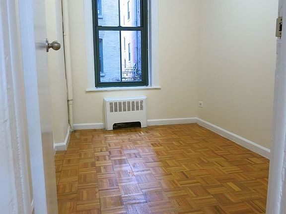 5th image of 539 E 78th St APT 1C