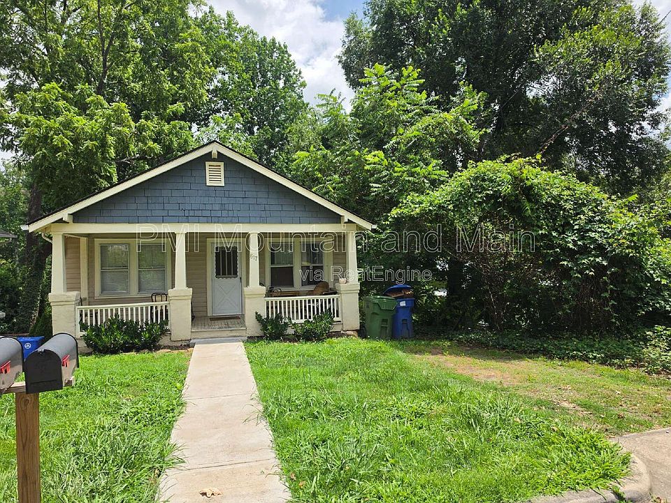 1st image of 617 Brookshire St #B