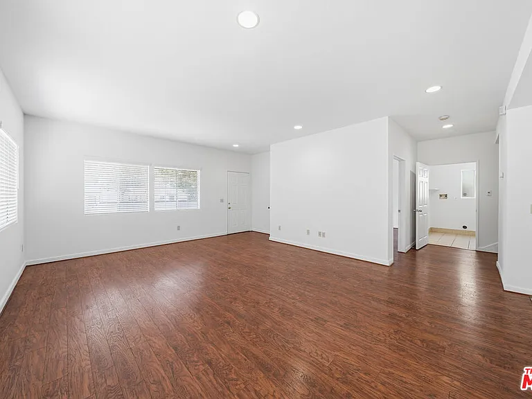 1224 Crenshaw Blvd — Photo 23