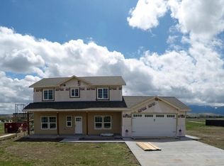 1334 Silverton Dr, Ranchester, WY 82839