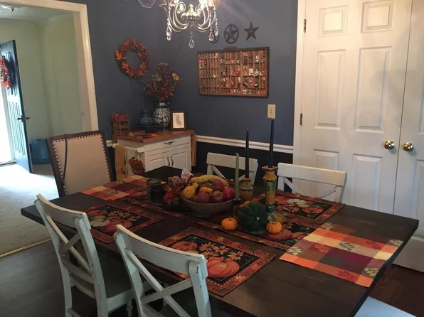 1007 Meadowbrook Rd, Murfreesboro, TN 37129