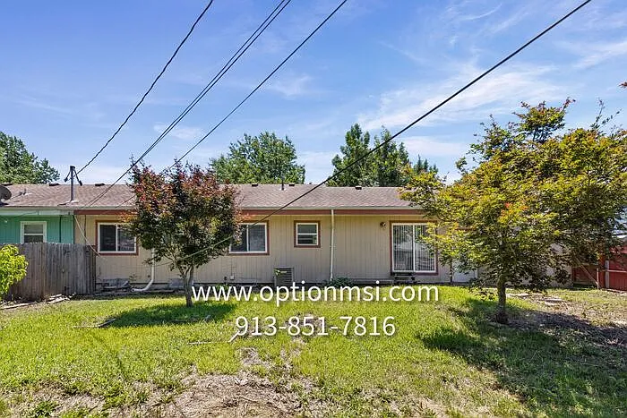 403 Shawn Dr — Photo 27