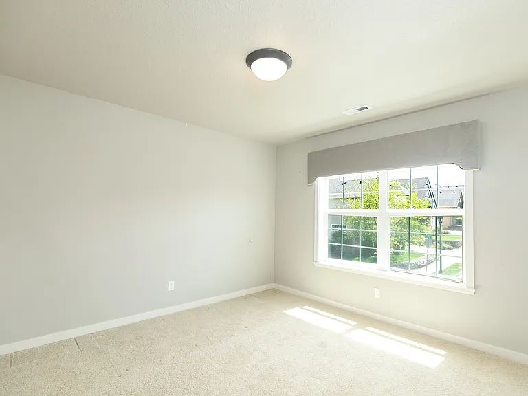 13435 NW Payne Dr — Photo 41