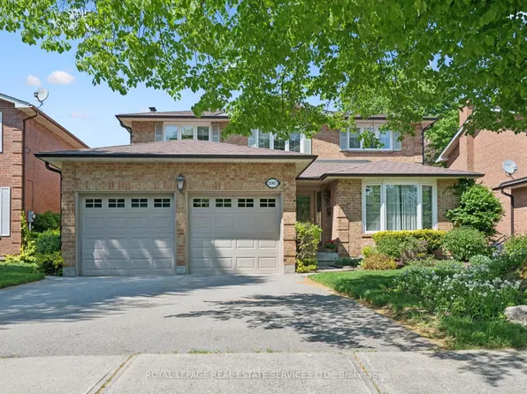 2067 Pen St, Oakville, ON L6H 3L2