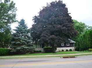 1215 Kelly Ln, Dubuque, IA 52003