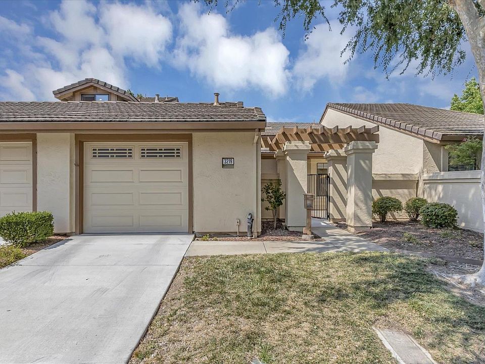 1st image of 3219 Lake Trasimeno Dr