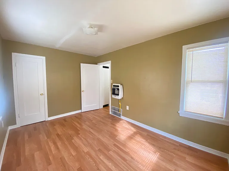114 SE 40th St #114 — Photo 18