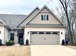 715 Sluice Dr SW, Huntsville, AL 35824