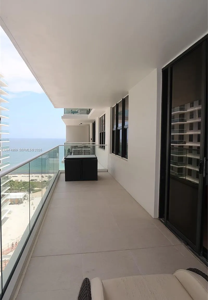 2 bed, 1388 sqft, $7,500 — Photo 4