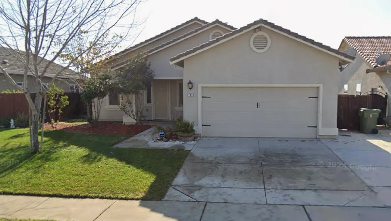 4 bed, 1892 sqft, $2,500 — Photo 1