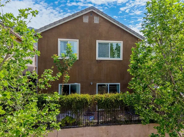 14059 Carlton Ln, Sylmar, CA 91342