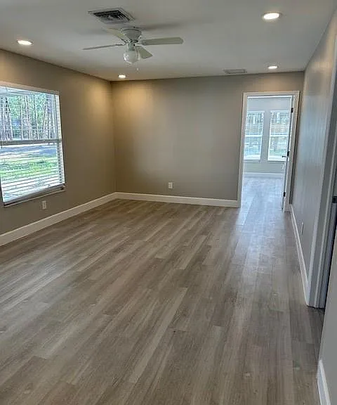 25168 Pinson Dr — Photo 24
