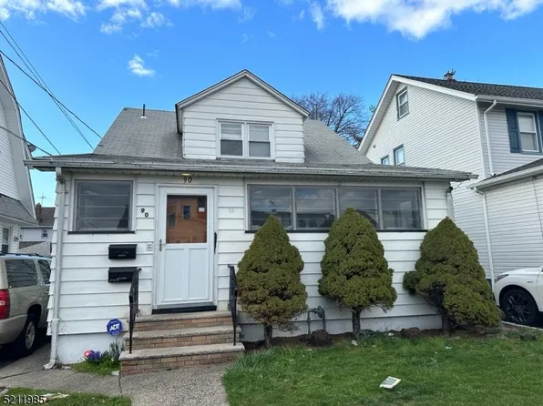 90 E 9Th St, Clifton City, NJ 07011