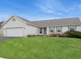 3027 28th Ave SW, Cedar Rapids, IA 52404