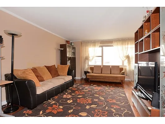 Sold by Keller Williams Realty Empire | media 18