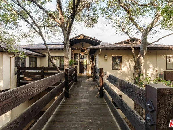 1273 Fernwood Pacific Dr, Topanga, CA 90290