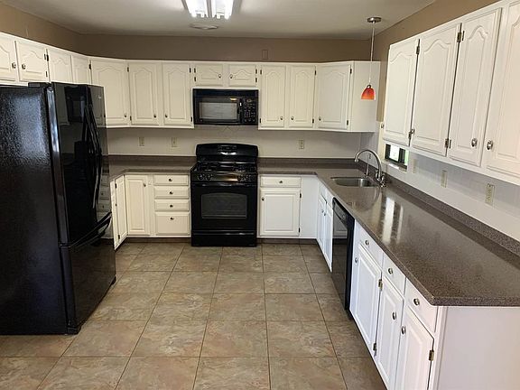 4th image of 1728 Buena Vista Ct