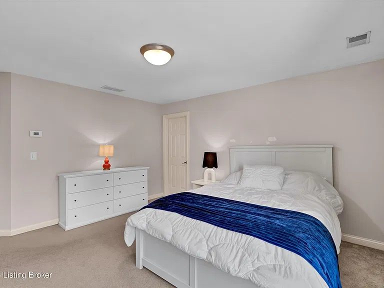 2603 Locust Hill Pl — Photo 41