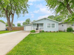 122 Hampton St, Bethalto, IL 62010