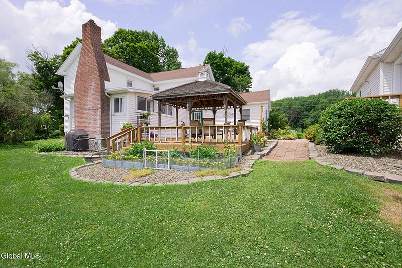 3rd image of 298 Myers Road