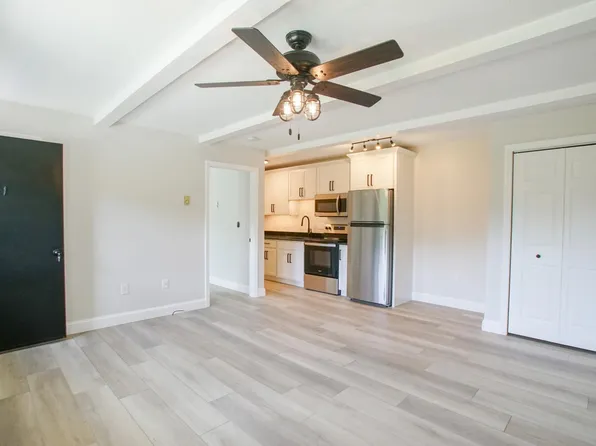 2 Mattesen Ln #2, Stafford Springs, CT 06076