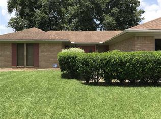 5715 Clint Ln, Beaumont, TX 77713