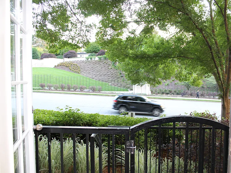 901 Abernathy Rd #2110 — Photo 108