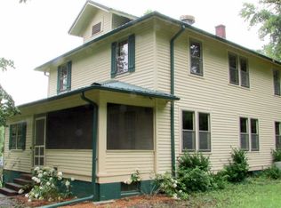 636 E Pleasant Hill Rd, Carbondale, IL 62902