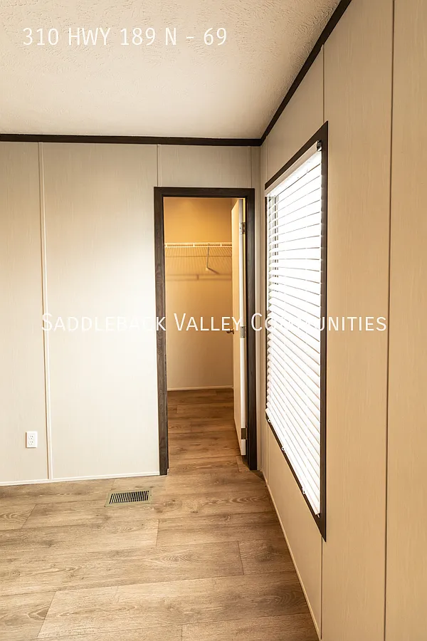 Cozy and Modern New Home — Photo 3