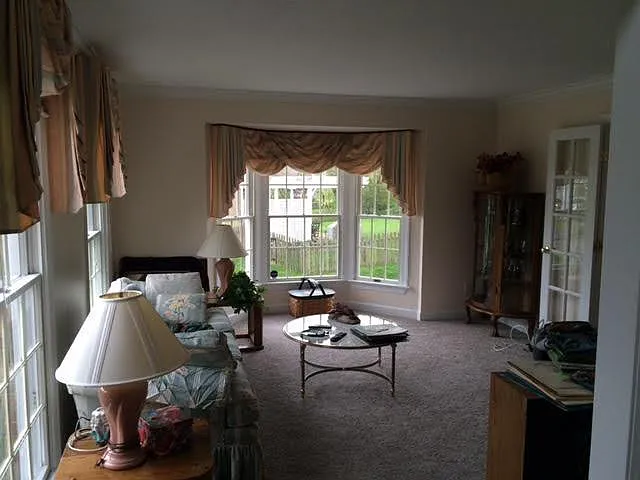 305 Village Ct — Photo 3