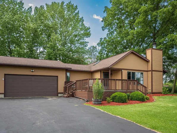 8A234 Washington Ln, Apple River, IL 61001